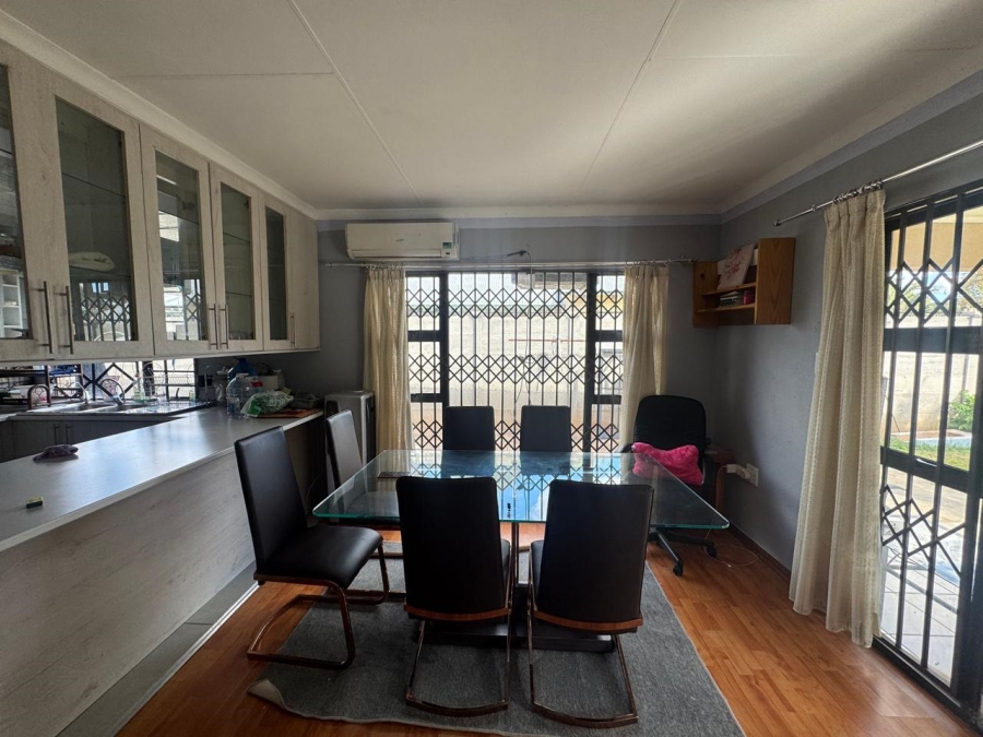 3 Bedroom Property for Sale in Verwoerdpark Northern Cape